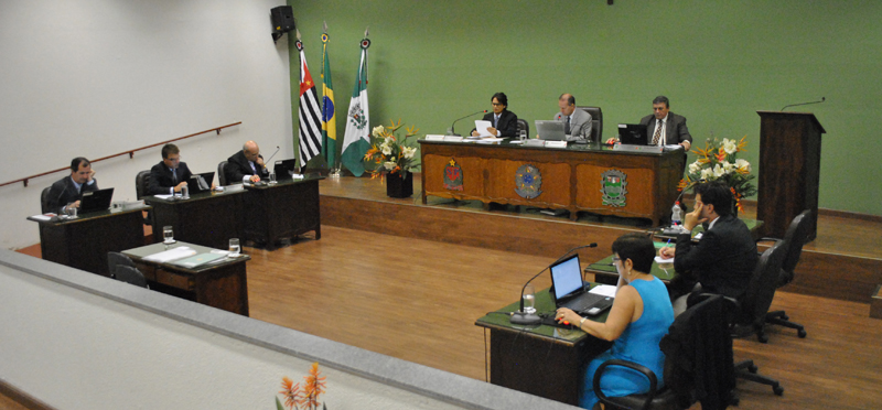 21ª Sessão Ordinária de 2015 da Câmara Municipal